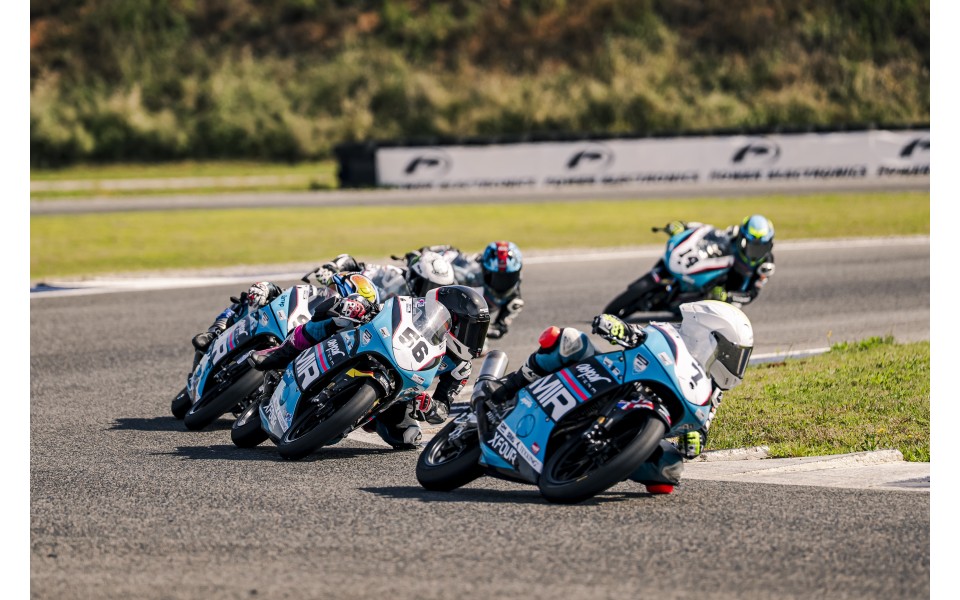 Domingo de grandes emociones de la MIR Racing Aspar Cup en el Aspar Circuit